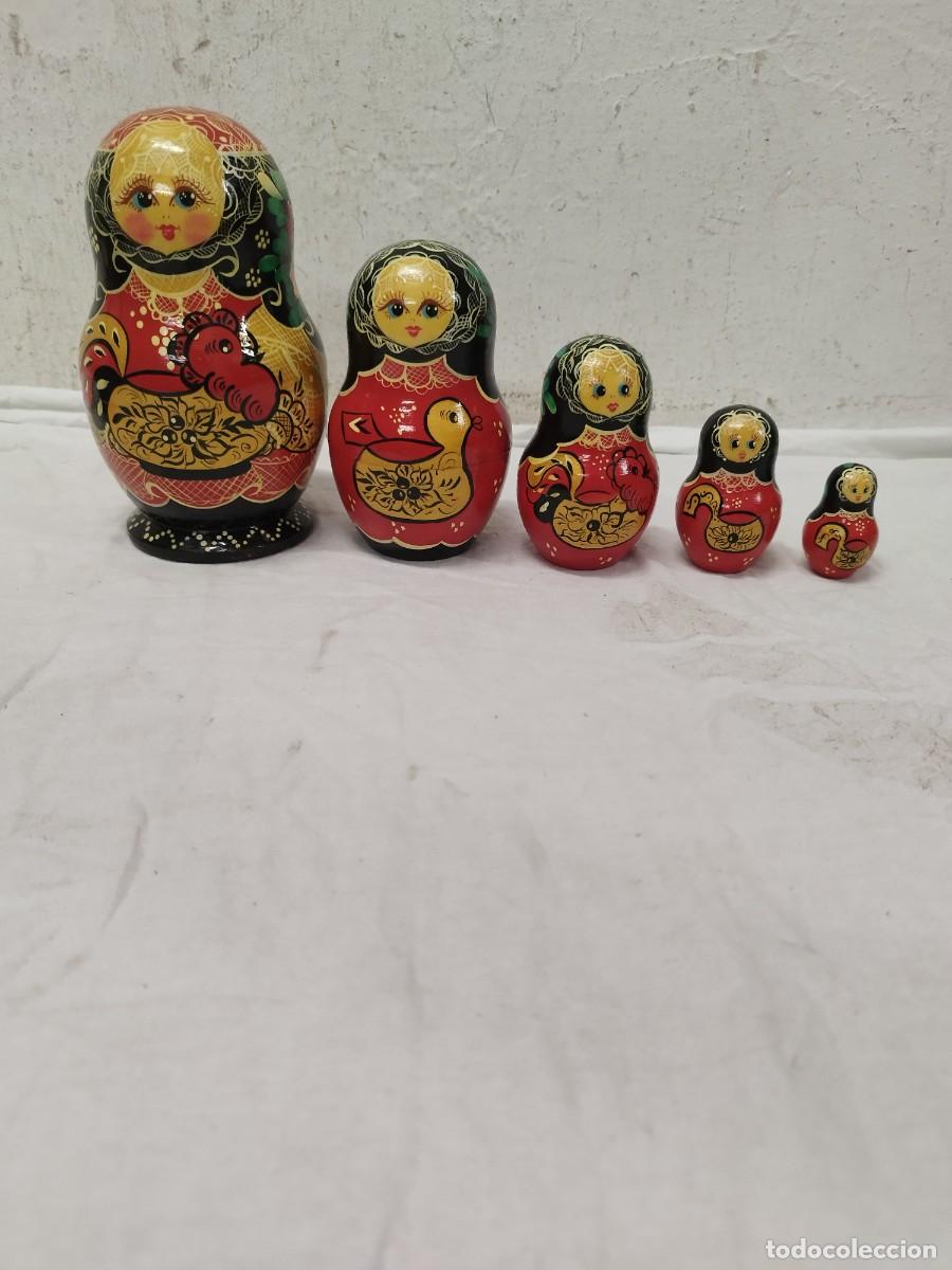 Arte: Antigua matrioska de rusia urss.