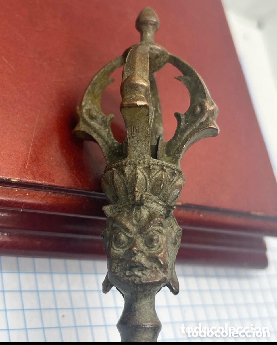 Art: VAJRA TIBETANA DE METAL ANTIGUA