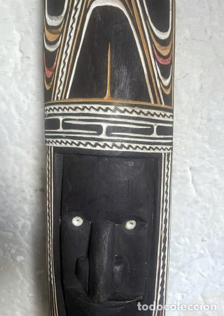 Arte: M&aacute;scara espiritual y ancestral de Papua Nueva Guinea. 67 x 13 cm