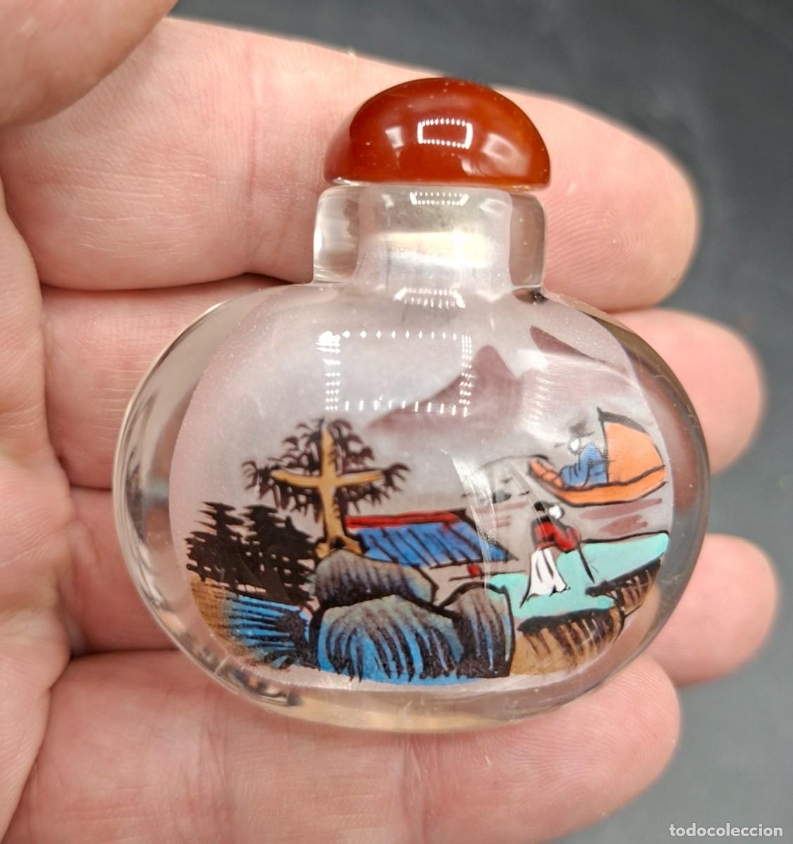 Kunst: SNUFF BOTTLE CHINO CON CAJA PINTADO A MANO EN EL INTERIOR