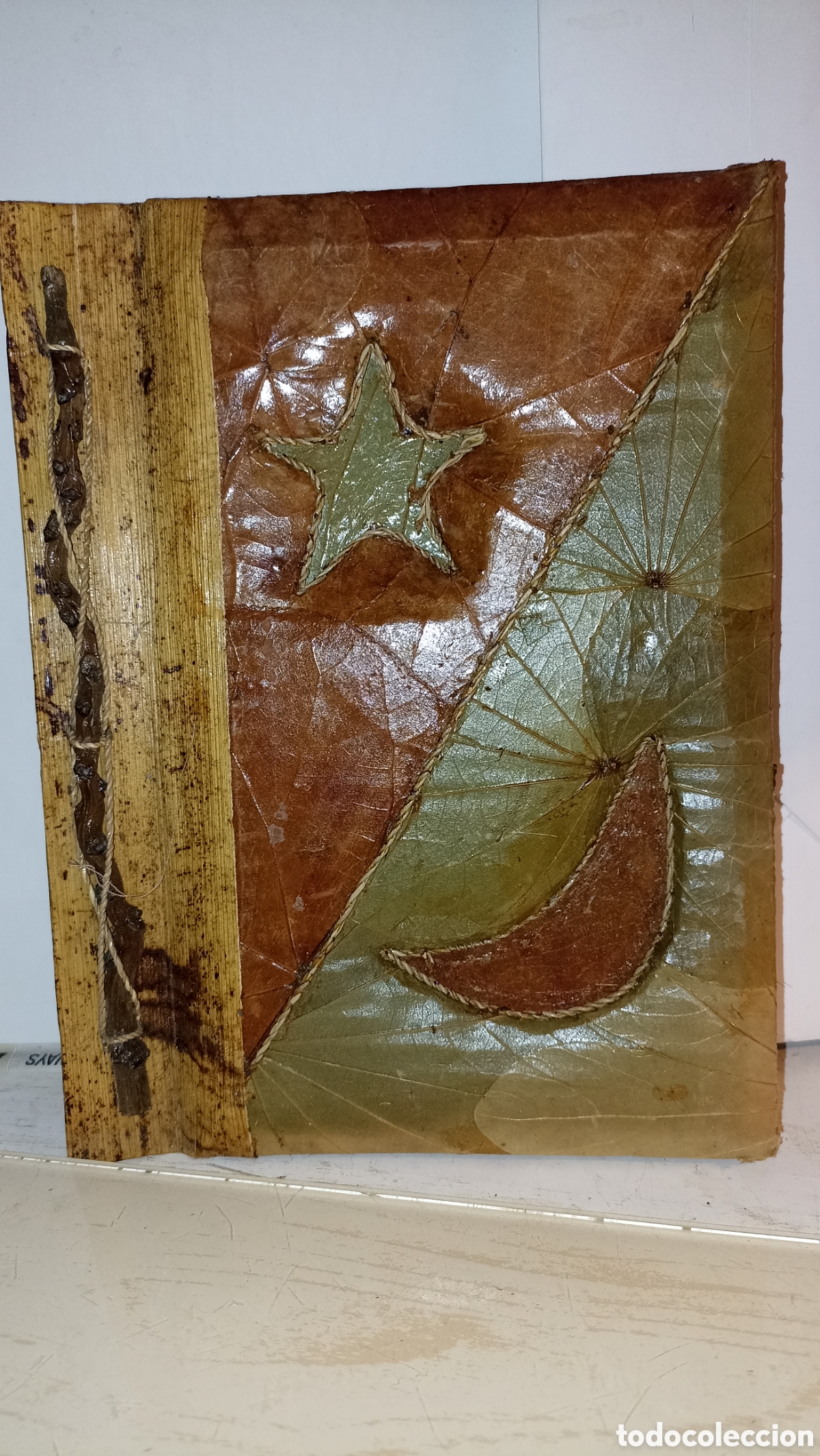 Arte: &Aacute;lbum de Fotos / Cuaderno Artesanal de Hojas Naturales y Papel Ecol&oacute;gico (Boho/&Eacute;tnico)