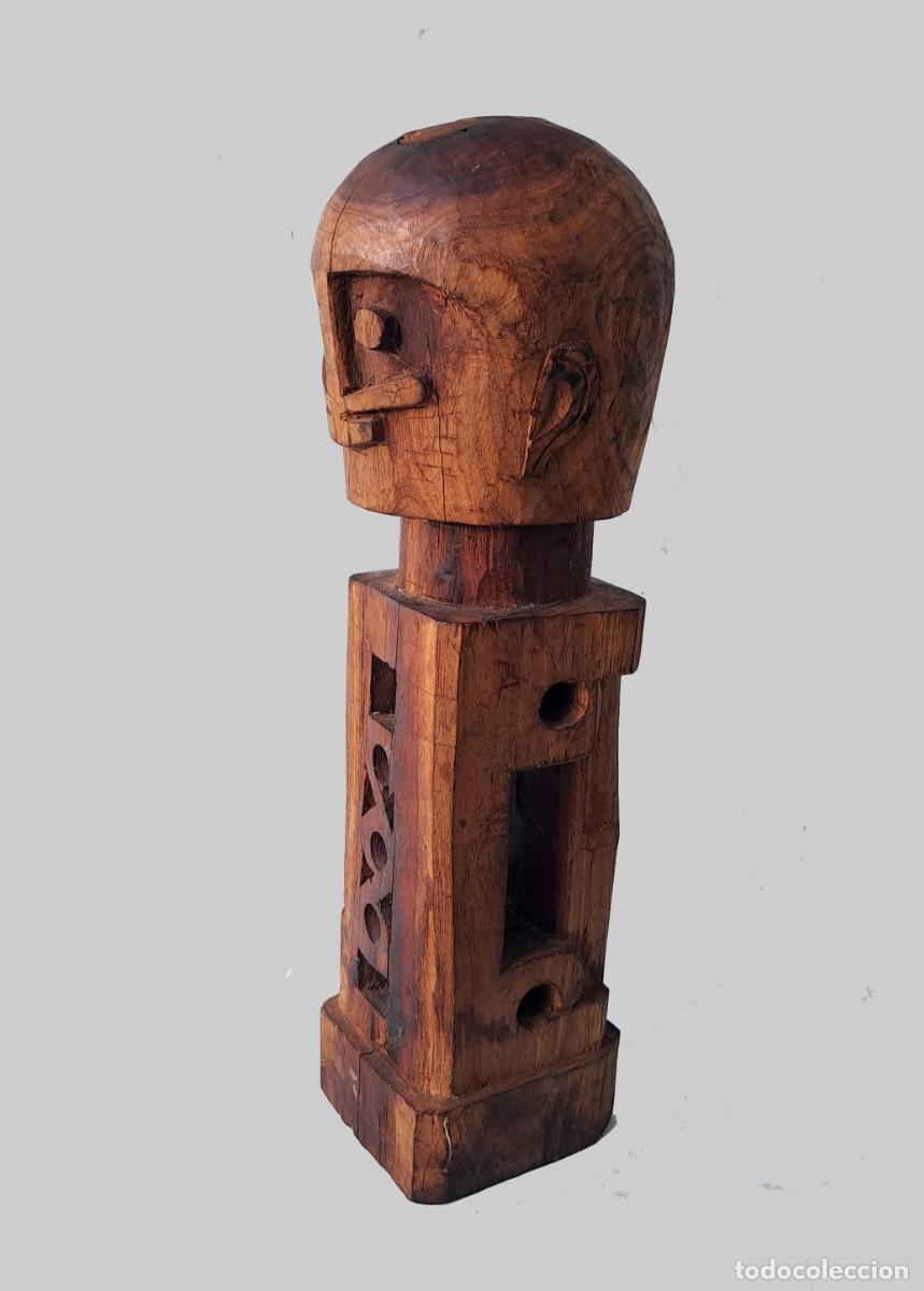 Arte: Ancestro Korwar - bah&iacute;a Cenderawasih, Papua, Indonesia -Periodo transicional - 1930/50