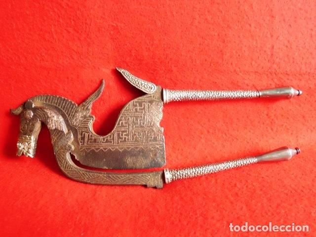 Arte: Soggetto Zoomorfo a Forma di Cavallo &ndash; Origine India / Asia Meridionale &ndash; Fine XIX / Inizio XX Sec