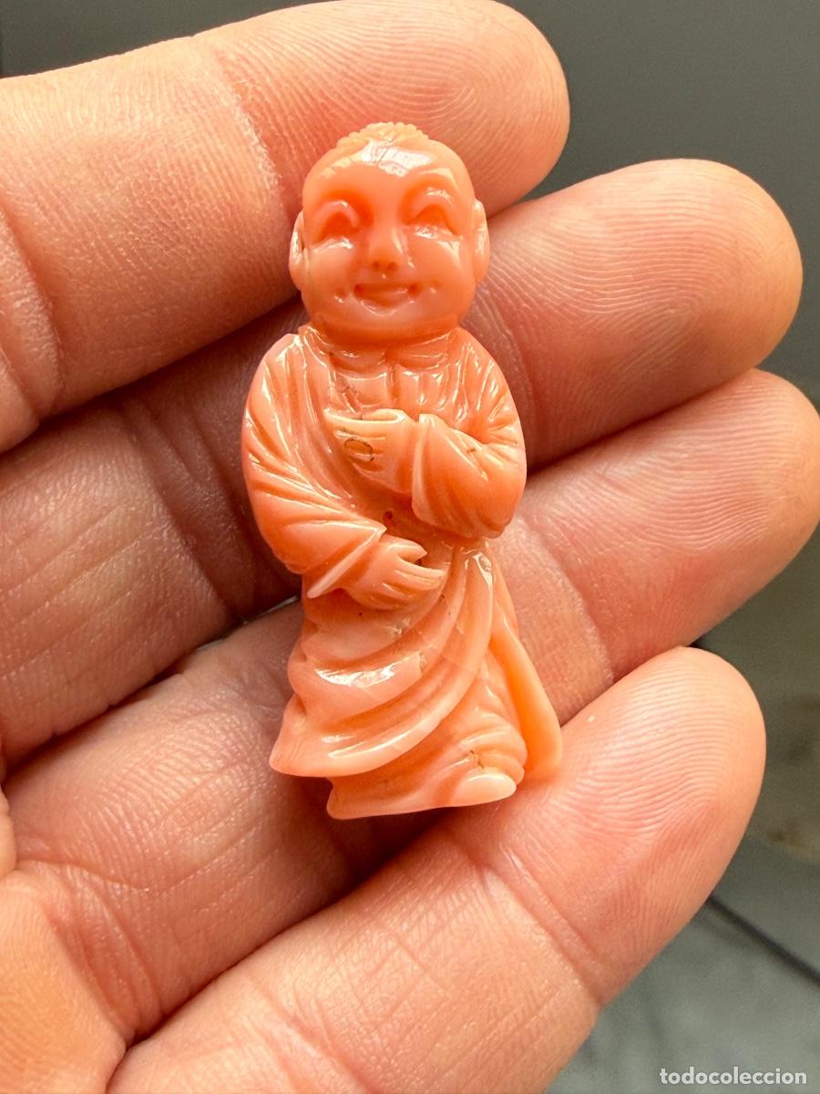 Arte: Precioso budha tallado en coral