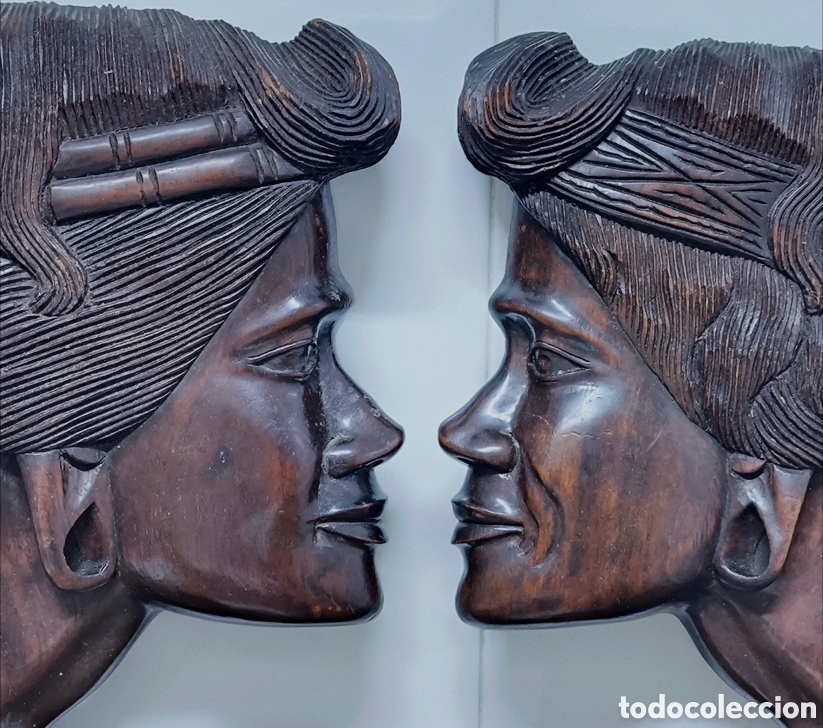 Arte: DOS CABEZAS &Eacute;TNICAS TALLADAS EN MADERA - Foto 2
