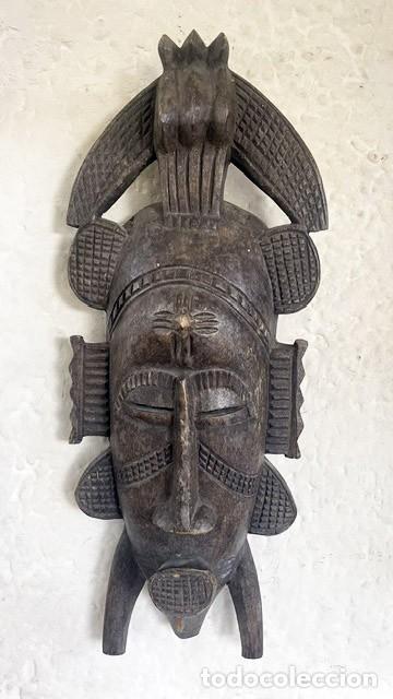 Arte: Mascara Senufo, Costa de Marfil. 42 x 16 cm