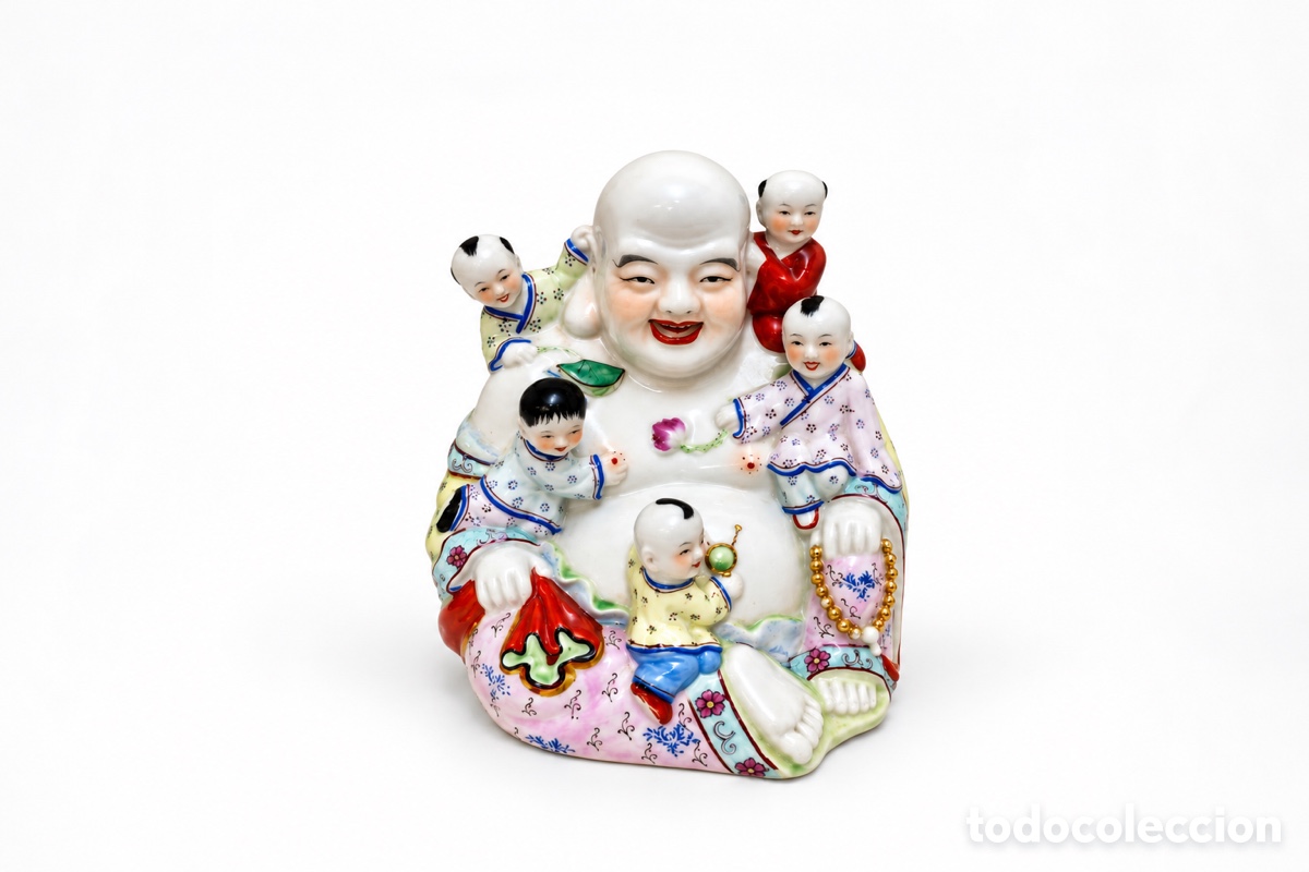 Arte: Escultura Budai en porcelana China de estilo Familie Rose China 1970&rsquo;s
