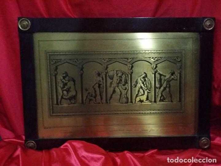 Art: Grabado en lat&oacute;n. Escenas mitol&oacute;gicas.