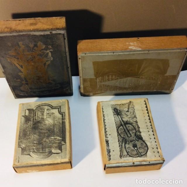 Art: 4 PLACAS DE METAL DIBUJADAS PARA IMPRIMIR.