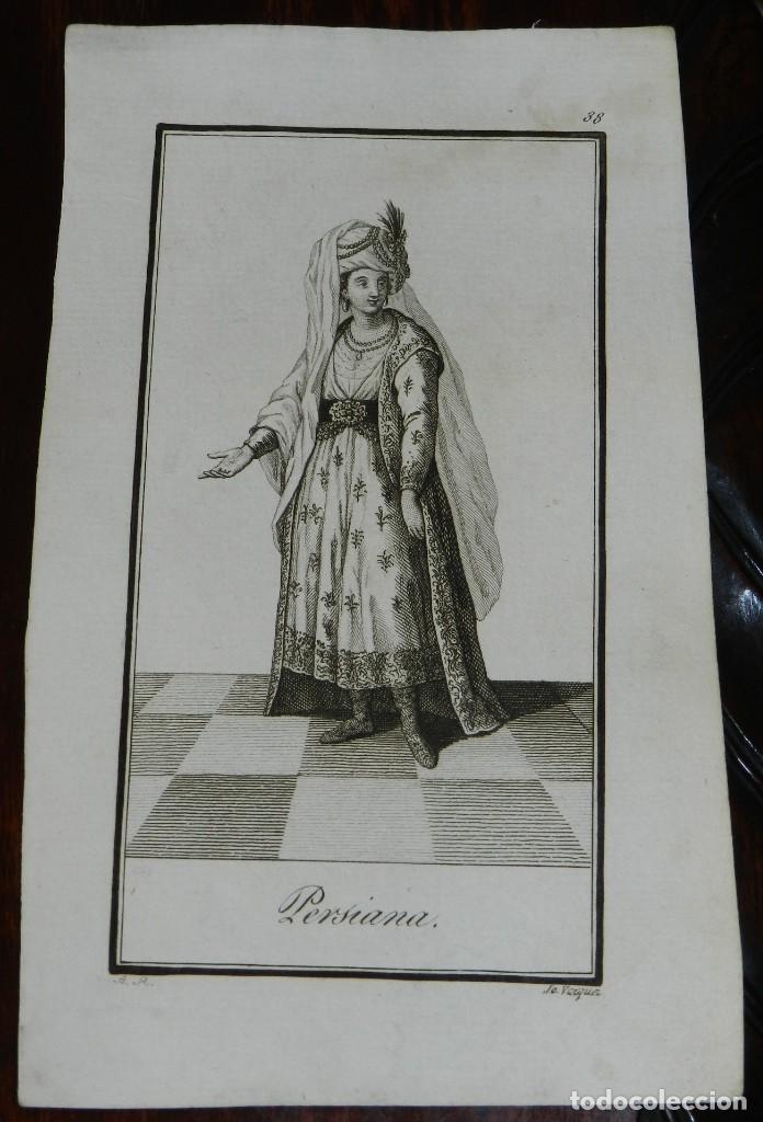 Art: ANTIGUO GRABADO ETNOGRAFICO DE MUJER PERSINA. GRABADO POR VAZQUEZ. DIBUJADO POR RODRIGUEZ, MIDE 17 X