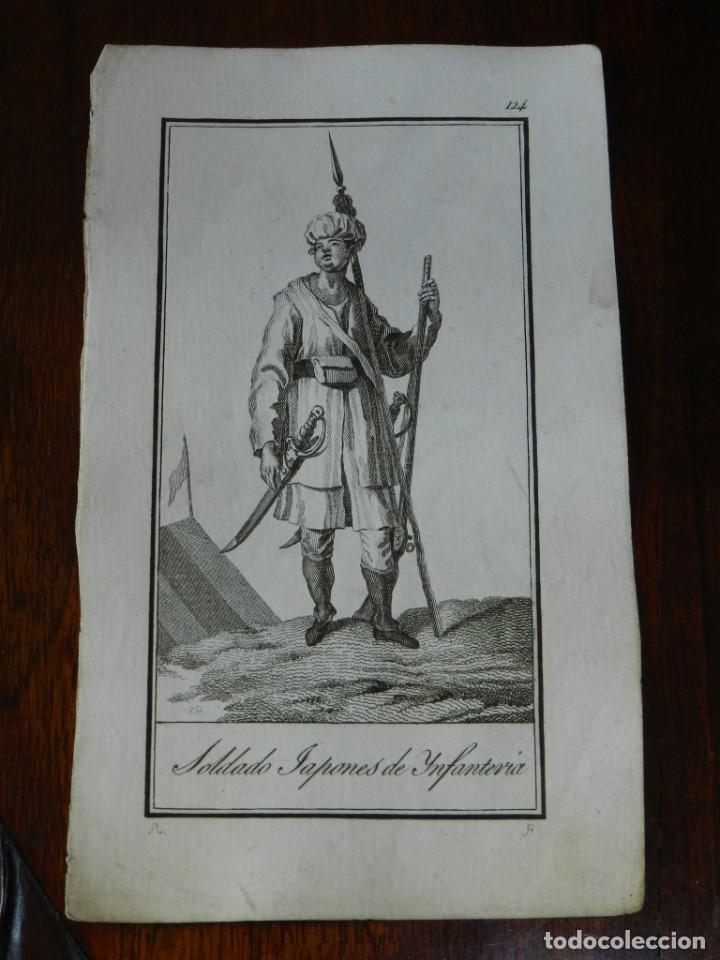 Kunst: ANTIGUO GRABADO ETNOGRAFICO DE SOLDADOJAPONES DE INFANTERIA. GRABADO POR R. DIBUJADO POR R., MIDE 17