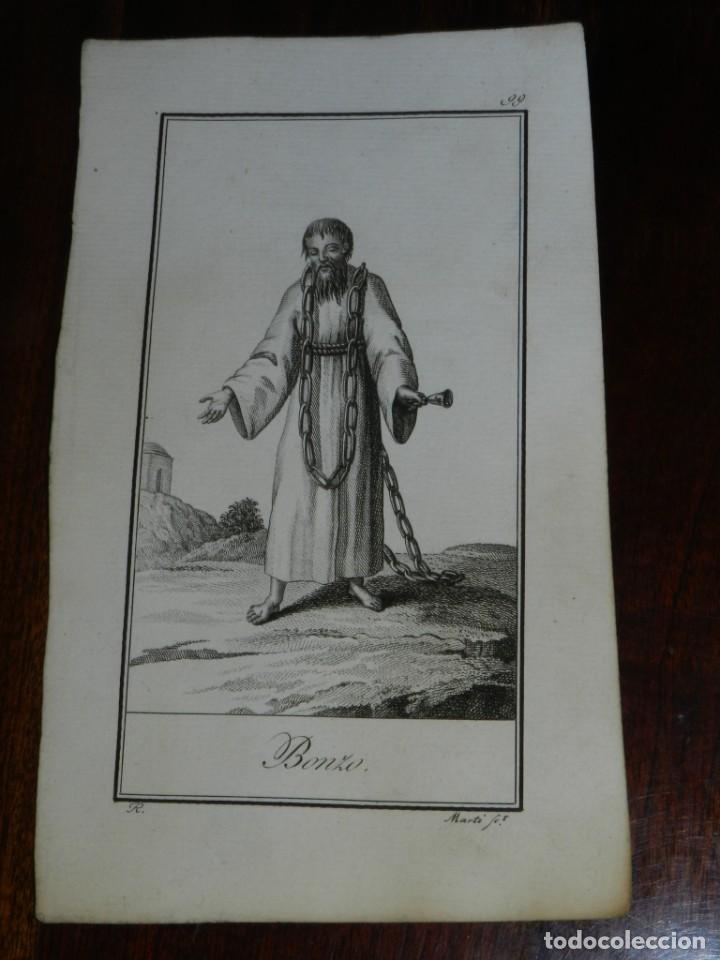 Kunst: ANTIGUO GRABADO ETNOGRAFICO DE BONZO, GRABADO POR MARTI, DIBUJADO POR R., MIDE 17 X 10,5 CMS.