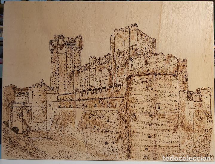 Arte: Castllo de La Mota. Pirograbado. - Foto 1