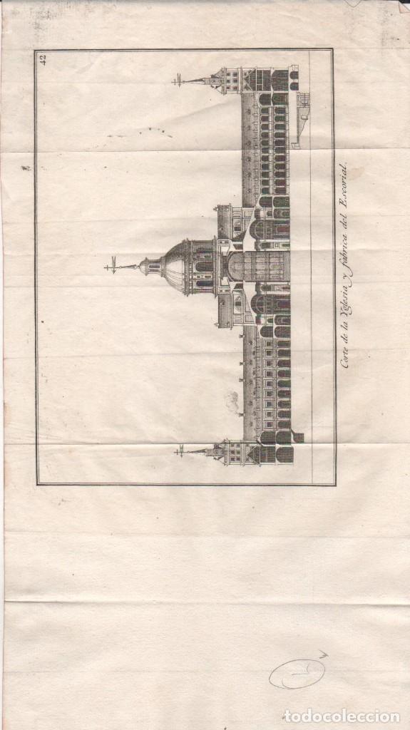 Arte: Precioso grabado Corte de la Iglesia y F&aacute;brica del Escorial. 30 x 16,50 cm