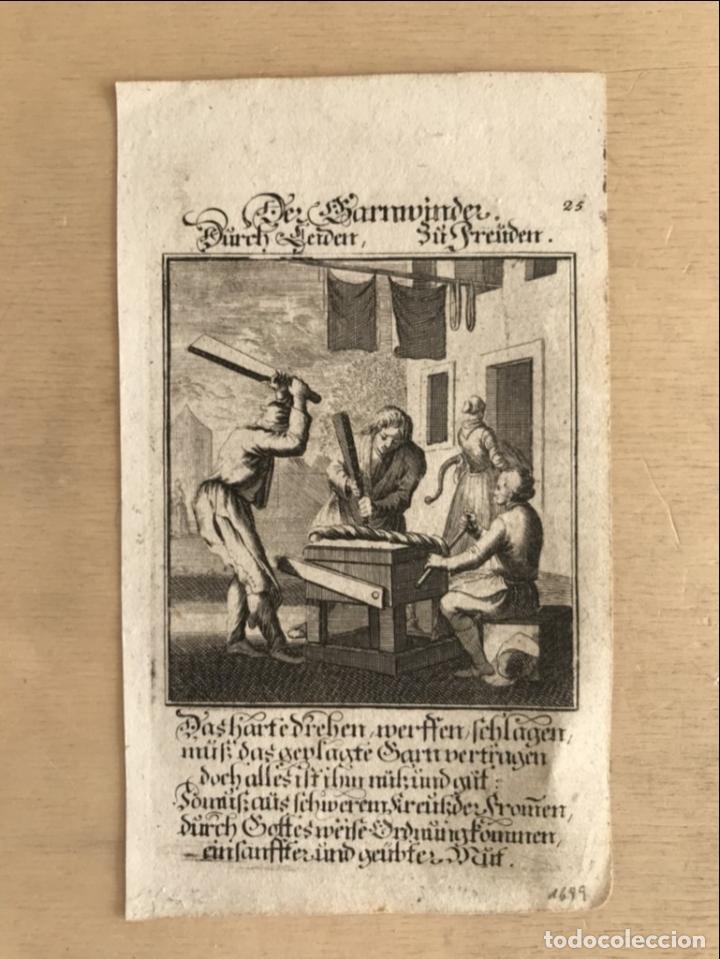 Arte: Hombres preparando telas, 1699. Luyken/Weigel - Foto 2