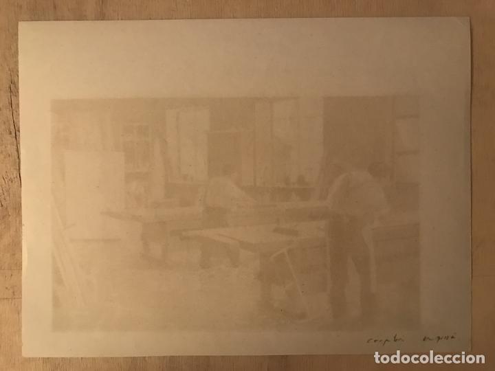 Arte: Carpinteros en su taller, hacia 1900. An&oacute;nimo - Foto 8