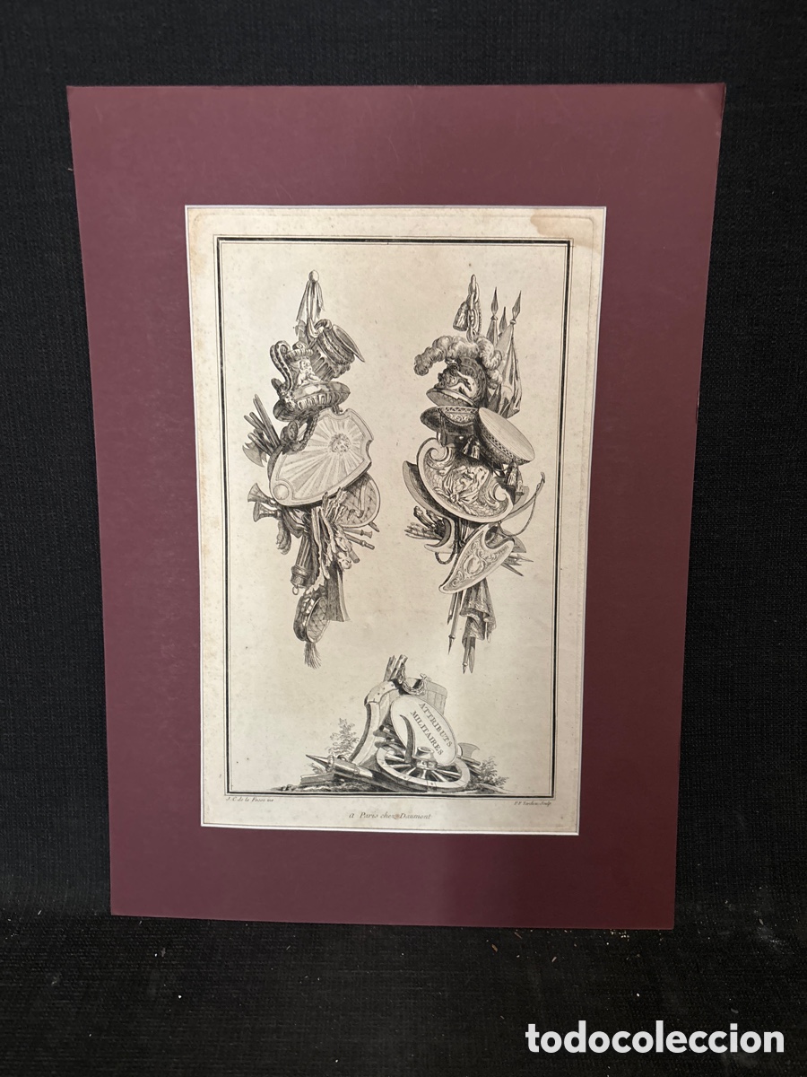 Arte: Grabado de atributos militares - Foto 1