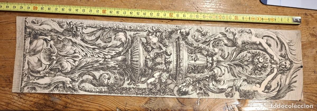 Arte: Conjunto de tres estampas con peanas y grotescos - Foto 3
