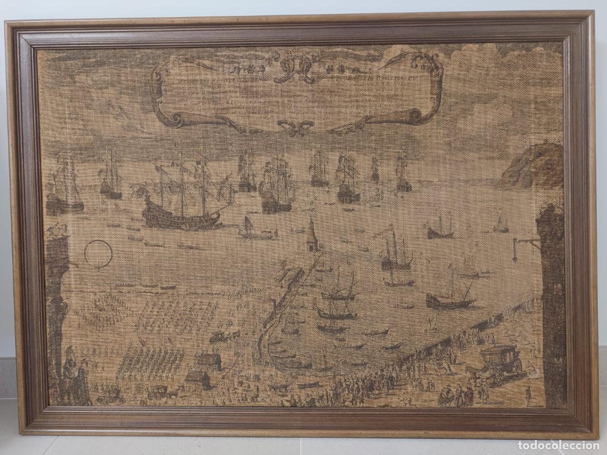 Arte: ANTIQUISIMO GRABADO DEL PUERTO DE BARCELONA , EN TELA DE SACO Y ENMARCADO . POSIBLEMENTE SIGLO XIX