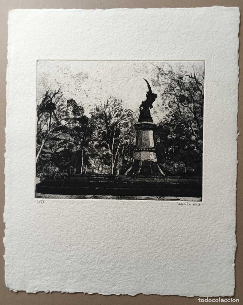 Kunst: Amalia Avia (Toledo 1930-Madrid 2011) ATOCHA grabado 30x25 papel 51x42 firma l&aacute;piz y /75 buen estado