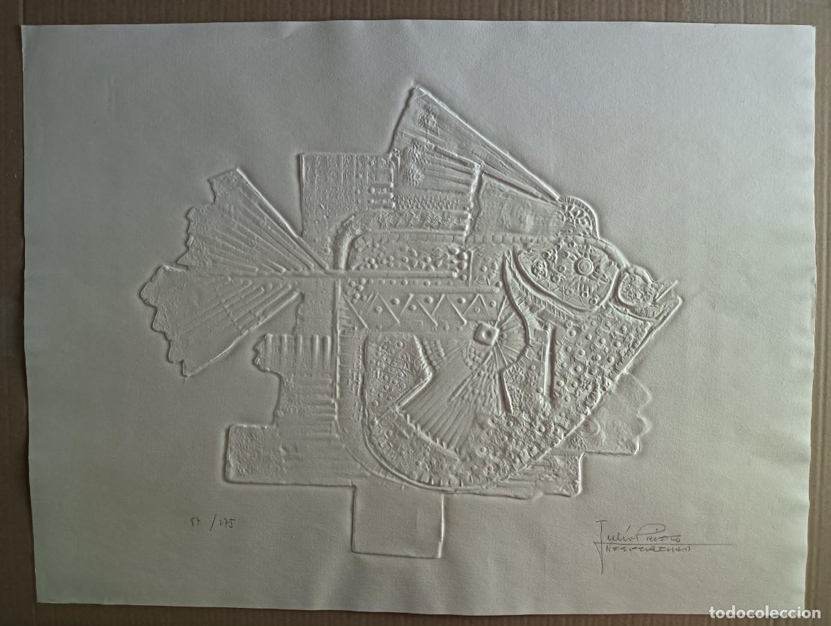 Arte: Julio Prieto Nespereira (Ourense 1896-Madrid 1991) PEZ BLANCO 1973 gofrado 37x43 papel 49X66cms firm