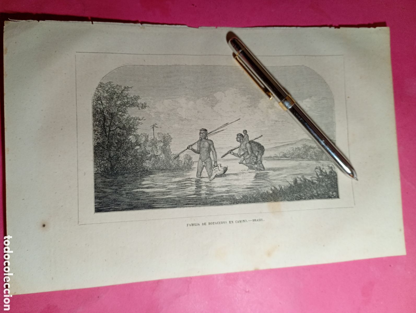 Arte: VINTAGE GRABADO B/N FAMILIA DE IND&Iacute;GENAS EN CAMINO - BRASIL