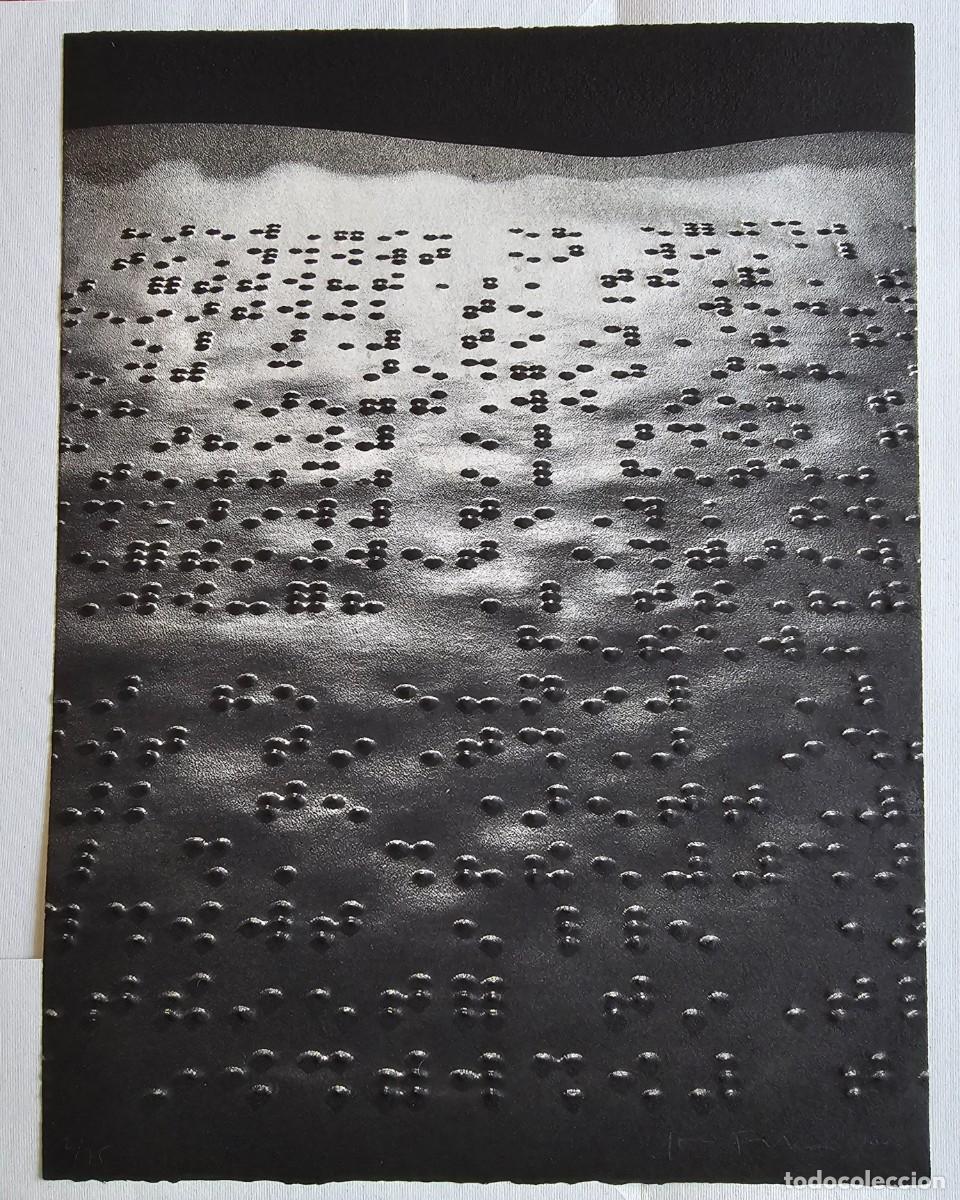 Arte: Gravat Joan Fontcuberta editat per Tinta Invisible edicions. Any 2000. Tirada limitada a 75 exemplar