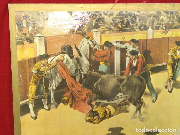 Arte: Escenas toreros. Cogida tarde de toros. - Foto 1