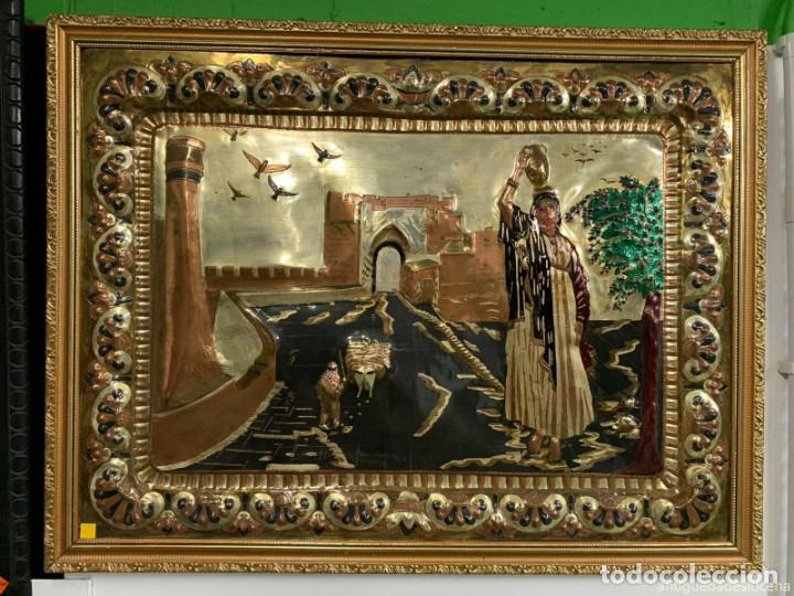 Kunst: N596 LAMINA DE BRONCE CINCELADA