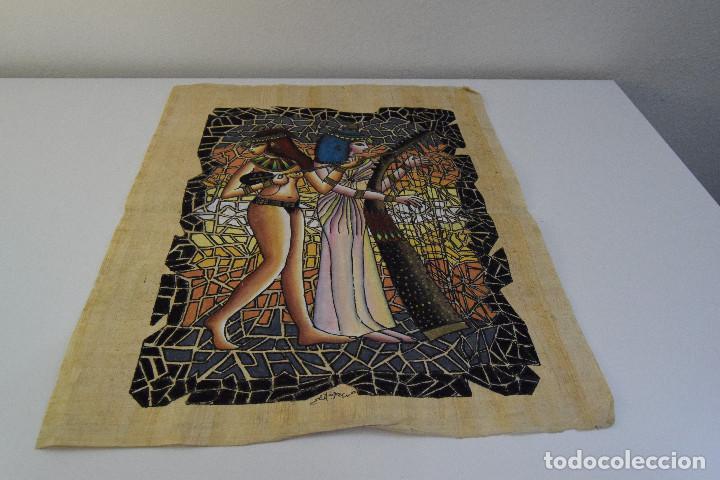 Art: Papiro corteza, laminas pintadas