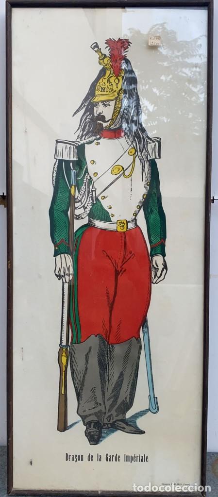 Art: LAMINA O DIBUJO ANTIGUO DE UN DRAGON DE LA GUARDIA REAL MUY DECORATIVO 92 X 37 CMS.