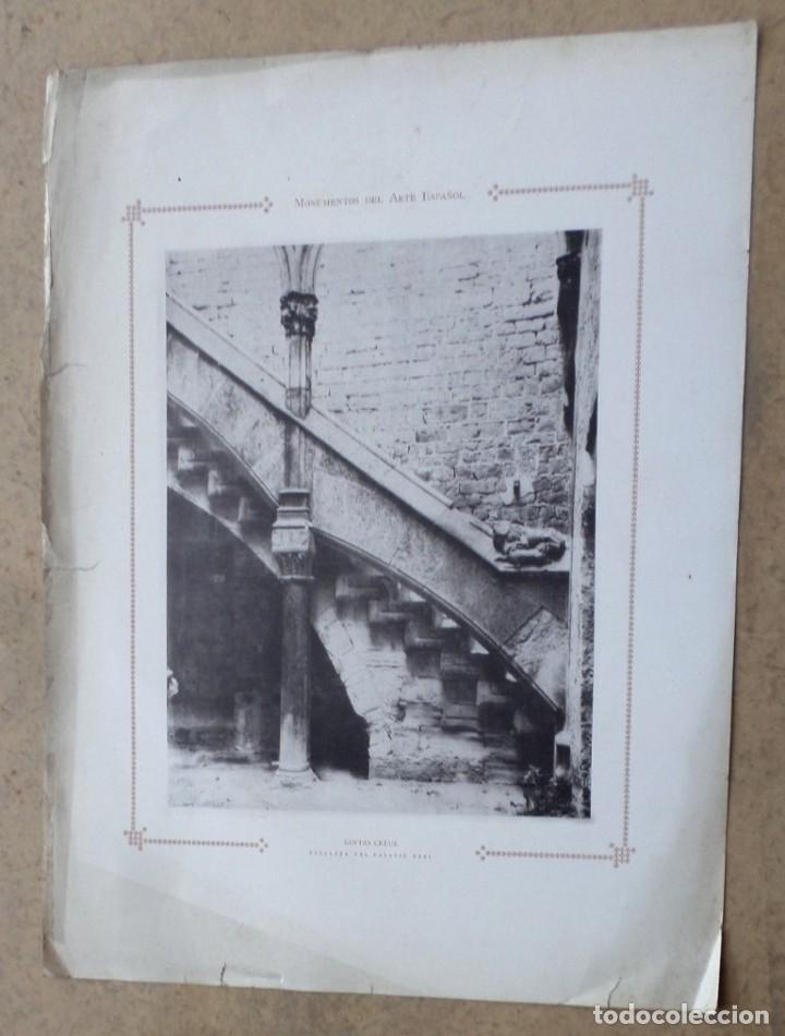 Art: SANTA CREUS escalera palacio real - Monumento del arte espa&ntilde;ol