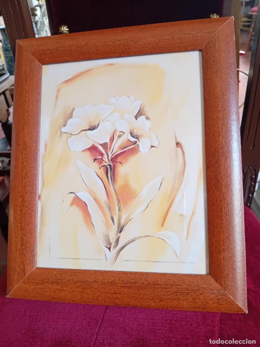 Arte: Flores enmarcada y con cristal - Foto 1