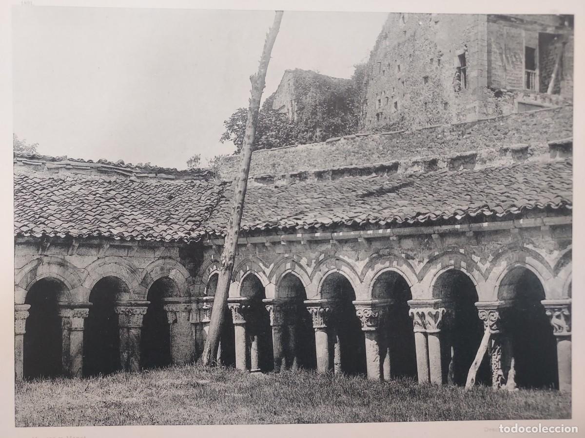 Arte: Fototipia a&ntilde;o 1891: SANTANDER. COLEGIATA DE SANTILLANA PATIO. Espa&ntilde;a Ilustrada. Hauser Menet. 32X25