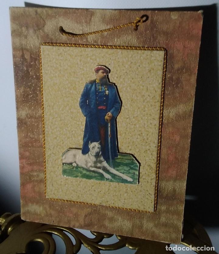 Art: LITOGRAFIA ANTIGUA EN RELIEVE PERSONAJE HISTORICO SOLDADO EN RELIEVE 24 CMS. DE ALTO X 18 DE LARGO