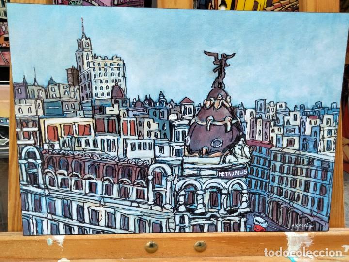 Arte: Cuadro de JOSE ALCALA Edificio Metropolis aereo Madrid tipo comic. Tabla texturizada de 40 x 28 cm. - Foto 1