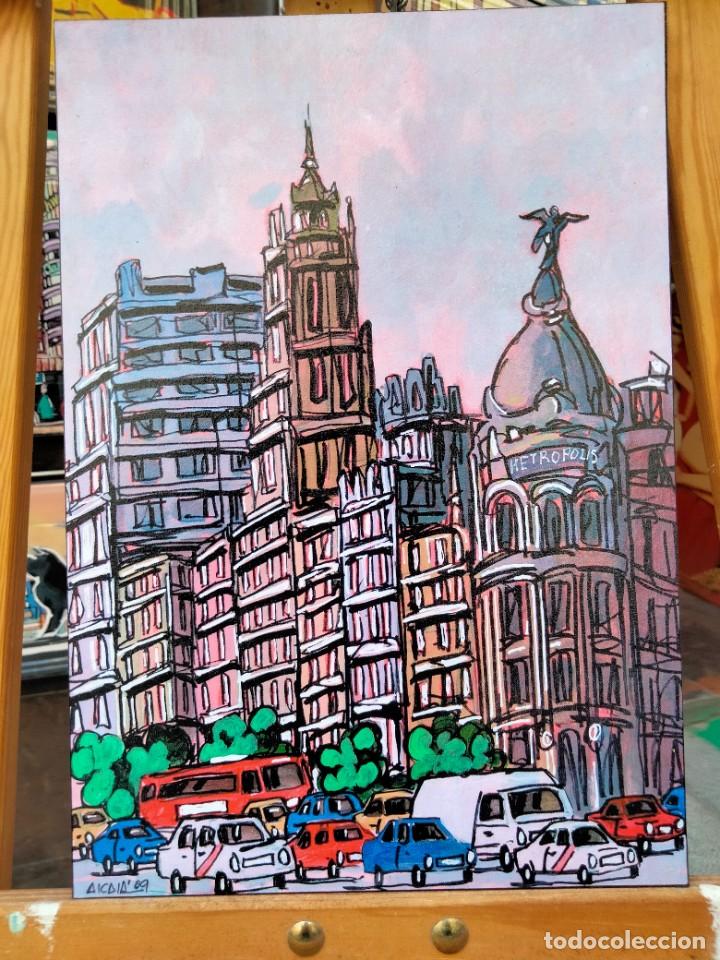 Arte: Cuadro de JOSE ALCALA Edificio Metropolosis Madrid tipo comic. Tabla texturizada de 40 x 28 cm.