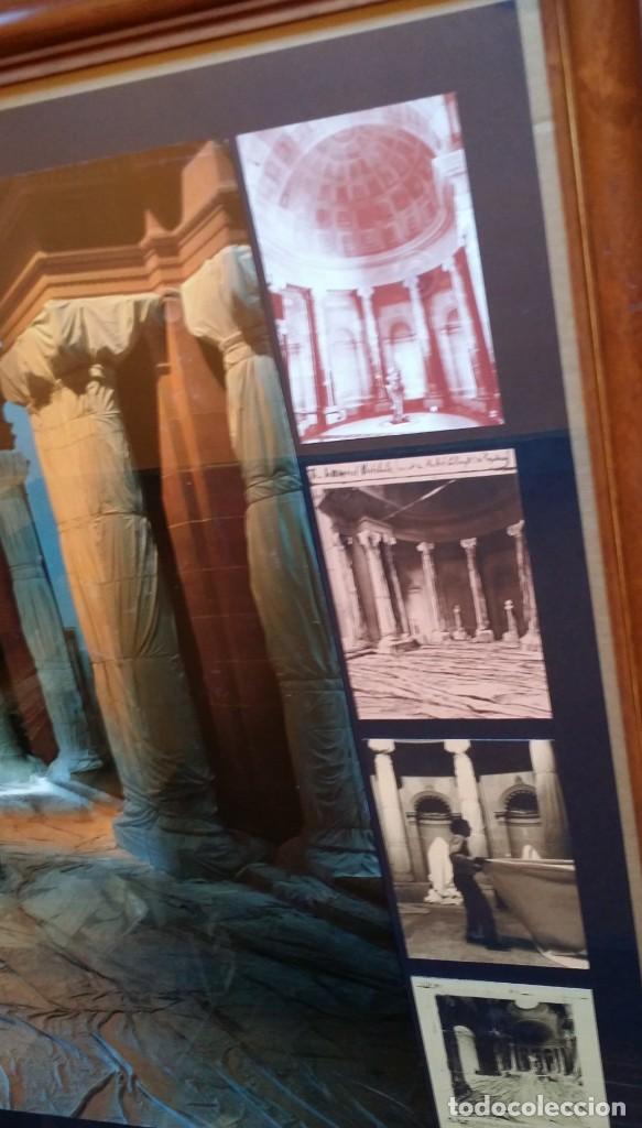 Arte: Christo y Jeanne Claude: Wrapped Vestibule, firmado, collage - Foto 8
