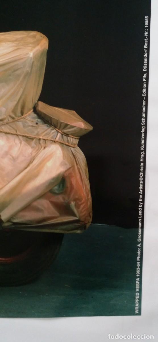 Arte: Christo: Wrapped Vespa, 2001 - Foto 5