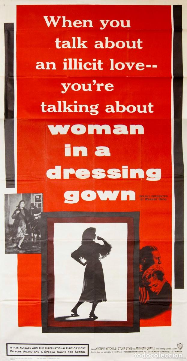 Arte: WOMAN IN A DRESSING GOWN. 1957. LITOGRAF&Iacute;A OFFSET. 202 x 104 cm. ARTISTA DESCONOCIDO.
