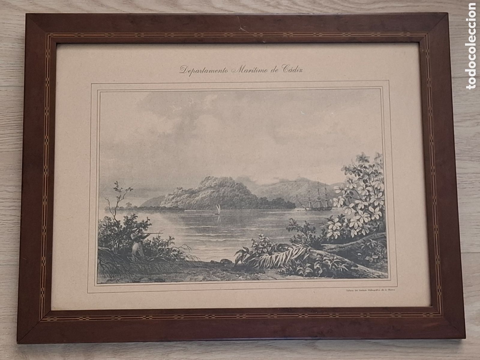 Kunst: Vista de barco y soldado disparando. Talleres del Instituto Hidrogr&aacute;fico de la Marina, C&aacute;diz