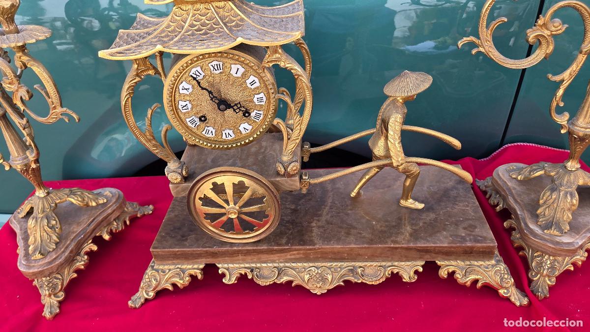 Arte: reloj de bronce con 2 candelabros - Foto 4