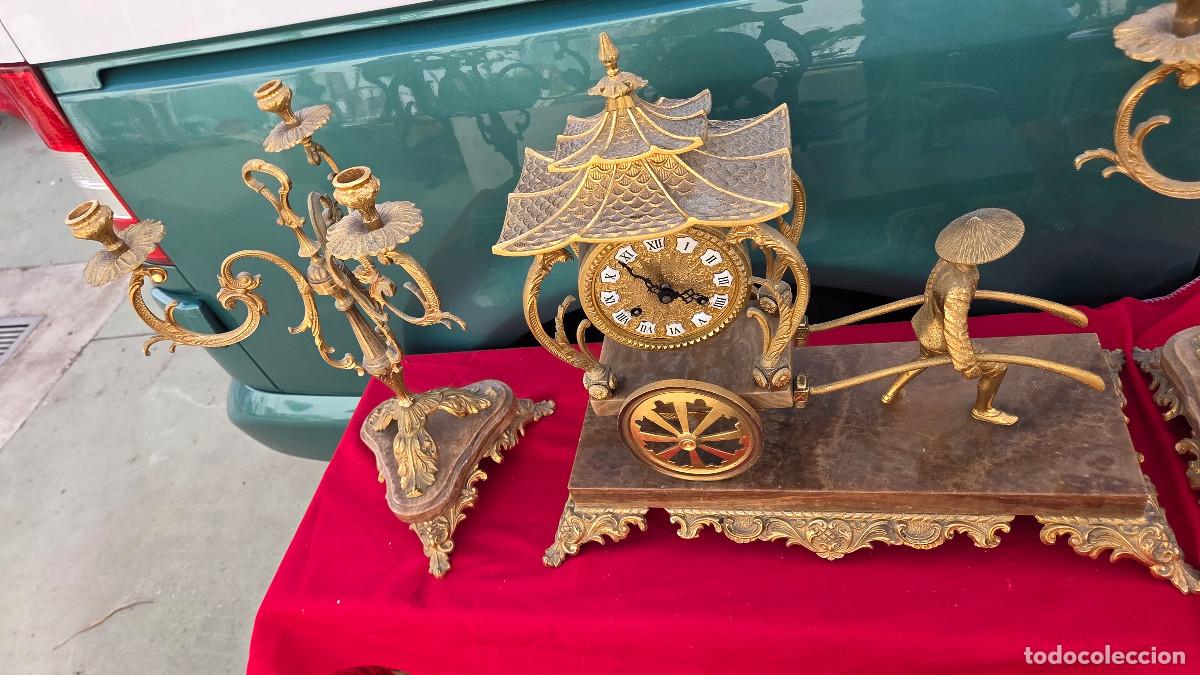 Arte: reloj de bronce con 2 candelabros - Foto 9