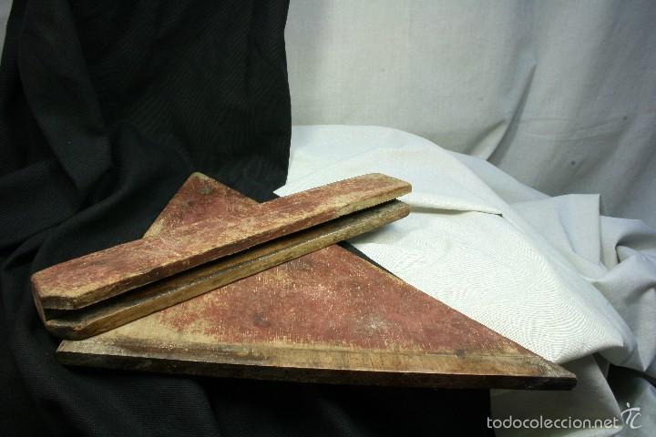 Arte: Escuadra de taller. Madera. S.XIX. Rara. - Foto 6