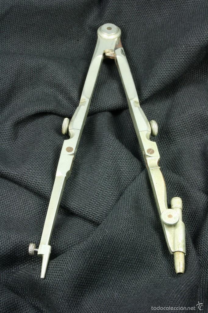 Arte: Comp&aacute;s con accesorio para l&aacute;piz. S.XIX. - Foto 1