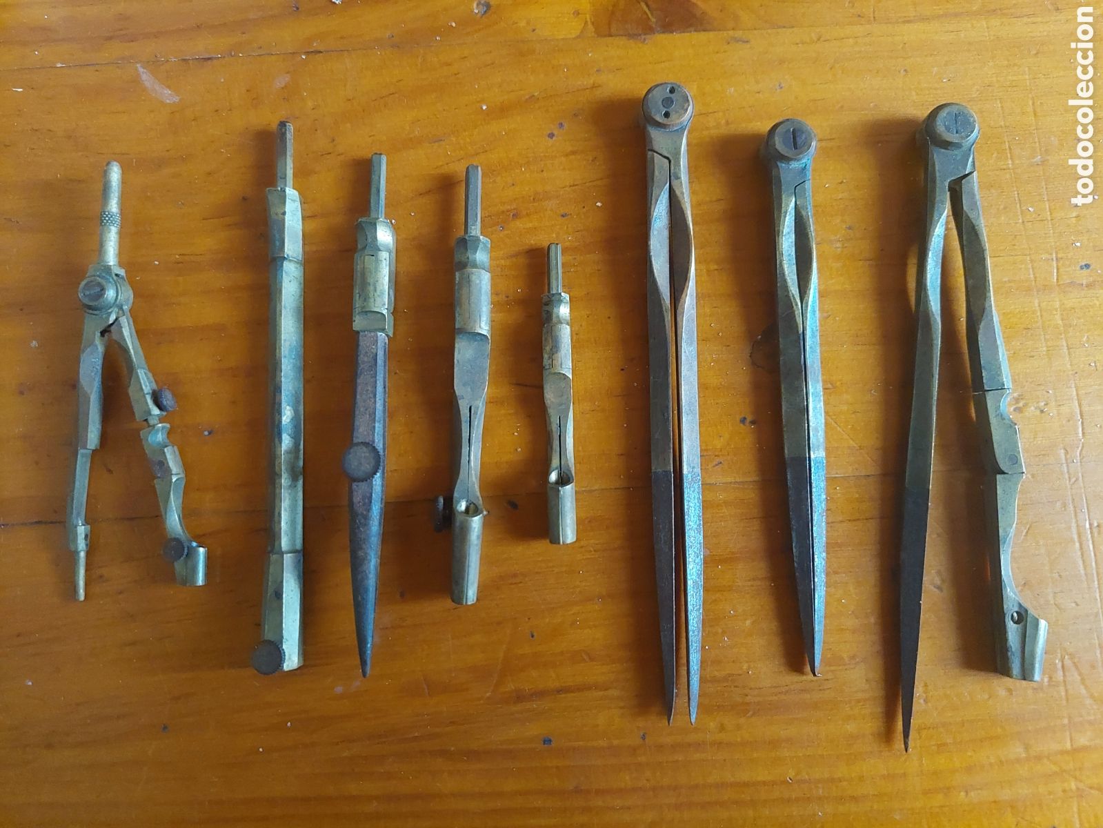 Arte: Lote de diferentes antiguas piezas de Compas - Foto 1