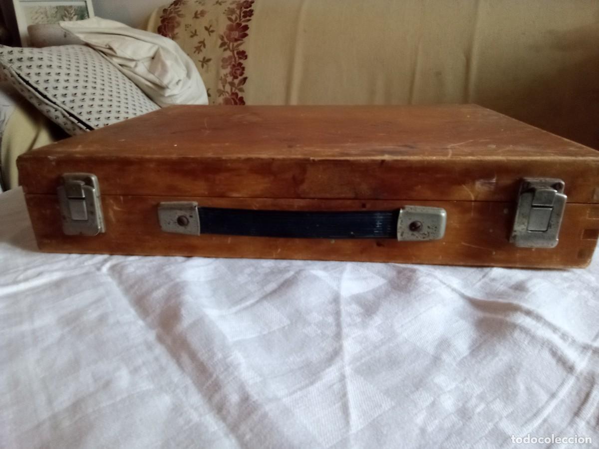 Arte: Maleta de madera de pintor - Foto 1