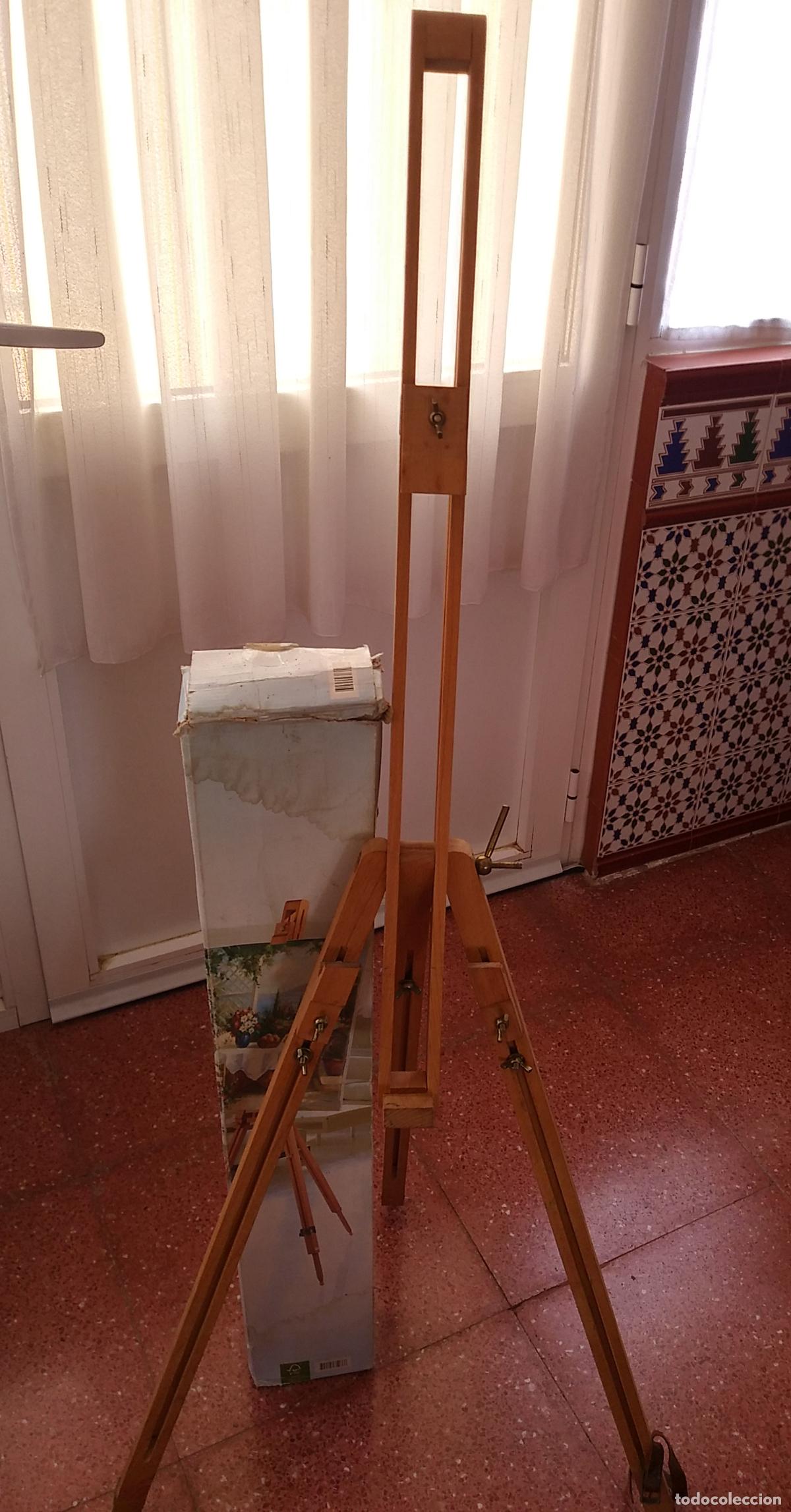 Arte: CABALLETE DE PIE DE MADERA. - Foto 1