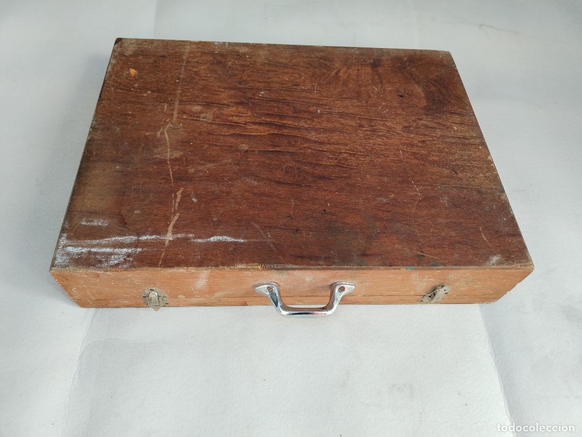 Arte: caja de oleos y pinceles de pintor - Foto 2