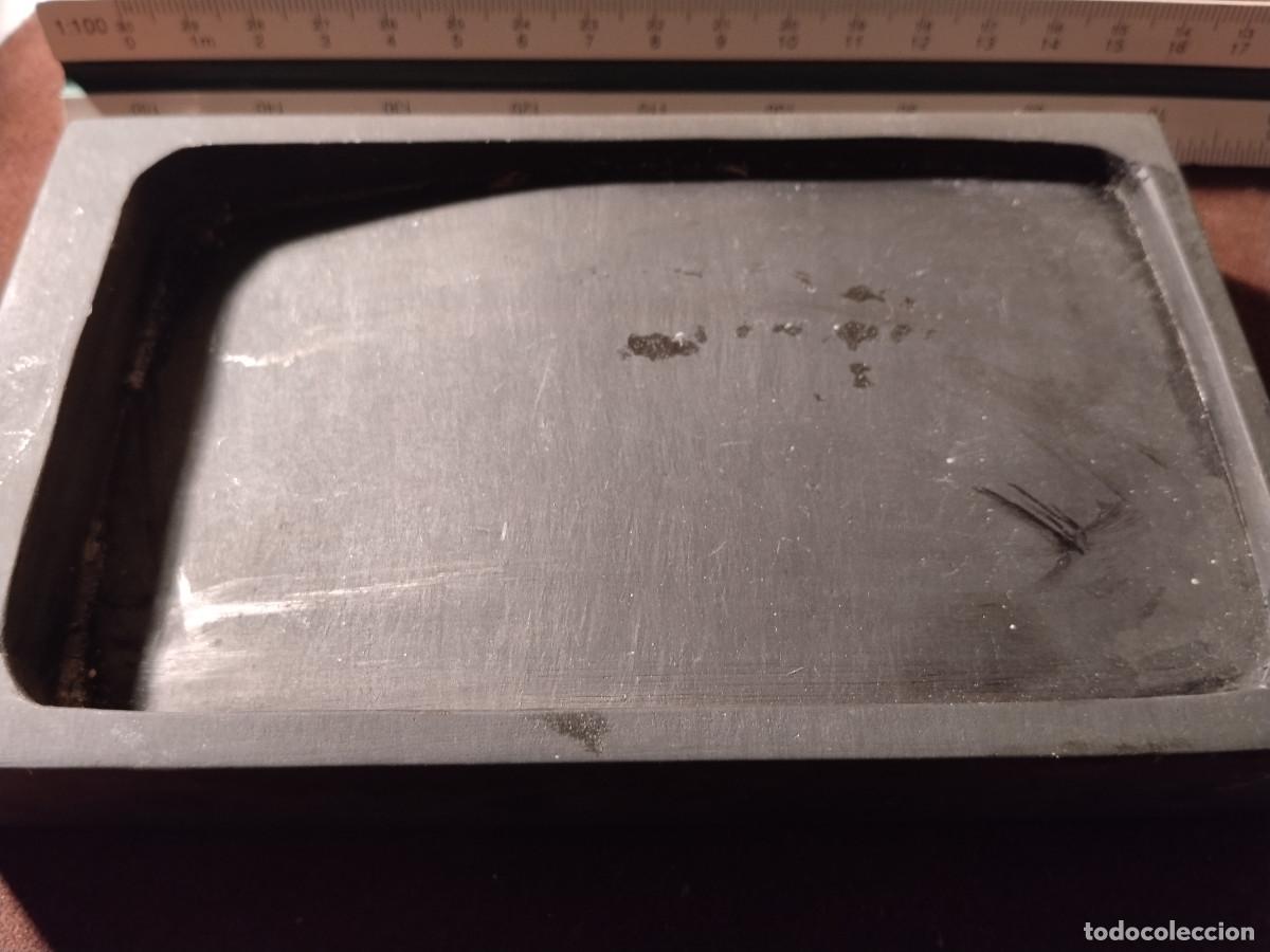 Kunst: Piedra para hacer tinta china &ndash; Inkstone tradicional (15 &times; 9 cm)